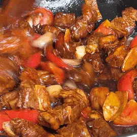 肉燉得越久，嘌呤含量越高？